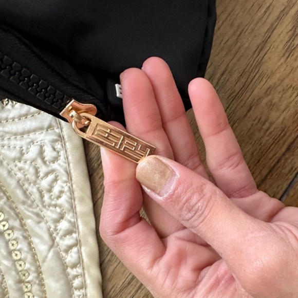 Effy Nylon Crossbody Sporty - Picture 4 of 6